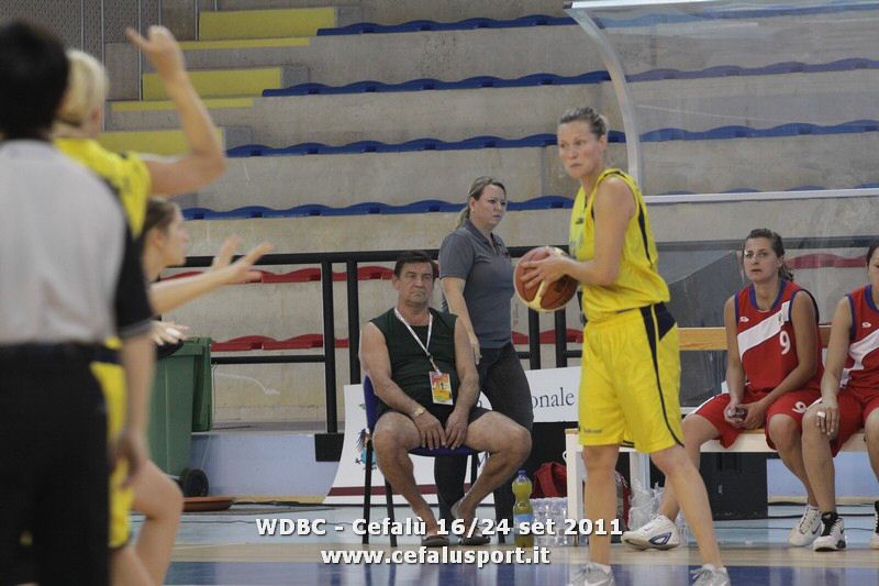110922 basket 199_tn.jpg